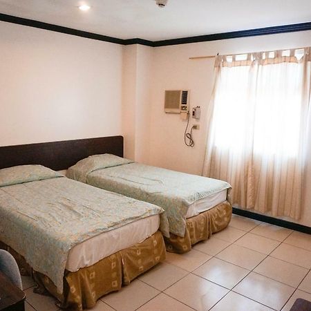 Crowne Garden Hotel Cebu Eksteriør bilde