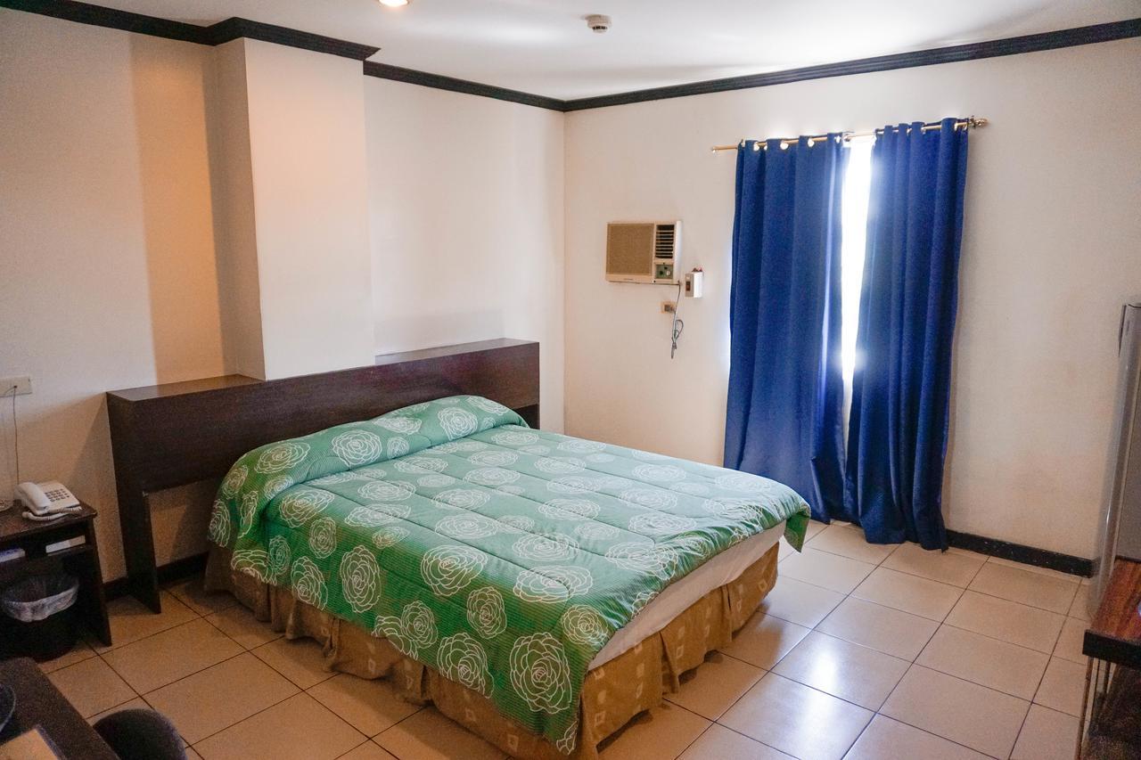 Crowne Garden Hotel Cebu Eksteriør bilde