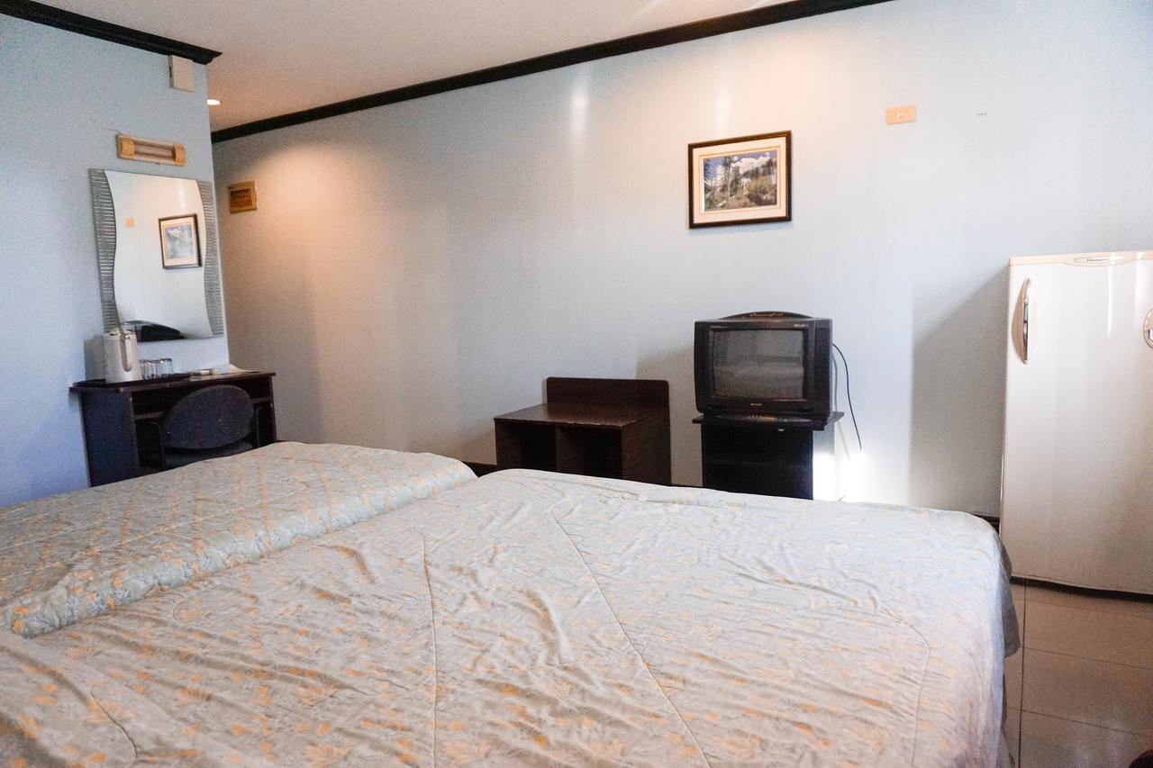 Crowne Garden Hotel Cebu Eksteriør bilde